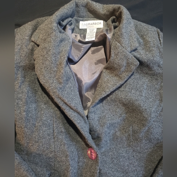 SagHarbor • 8P womens jacket - Picture 2 of 3